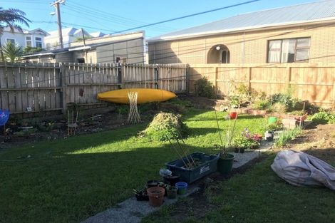 Photo of property in 253 Rintoul Street, Berhampore, Wellington, 6023