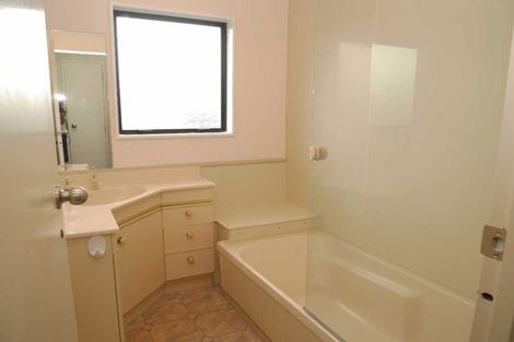 Photo of property in 117 Makarini Street, Paraparaumu, 5032