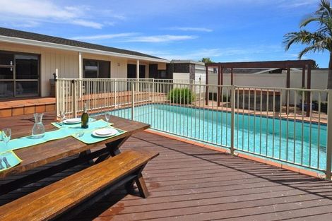 Photo of property in 22 Hillary Street, Chedworth, Hamilton, 3210