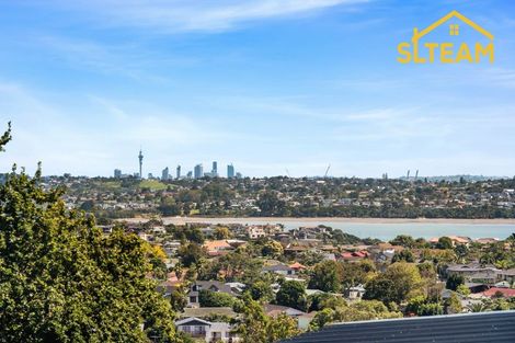 Photo of property in 8 Etherege Place, Howick, Auckland, 2014