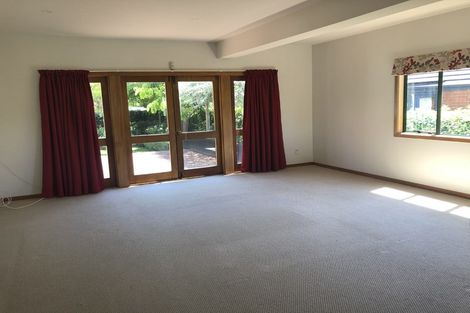 Photo of property in 31 Thornycroft Street, Fendalton, Christchurch, 8052