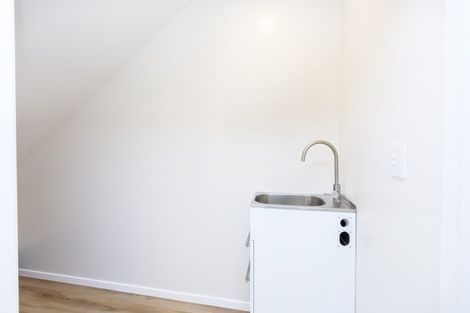 Photo of property in 11 Raeble Walkington Lane, Wallaceville, Upper Hutt, 5018