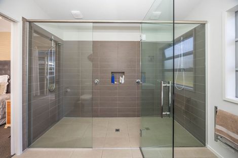 Photo of property in 19 Shalimar Place, Huntington, Hamilton, 3210