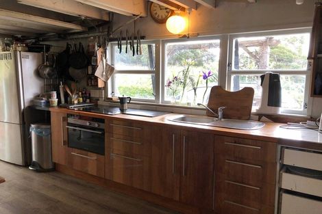 Photo of property in 69 Rangihau Road, Coroglen, Whitianga, 3591