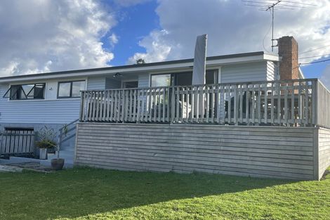 Photo of property in 67 Totara Road, Te Atatu Peninsula, Auckland, 0610