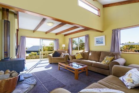 Photo of property in 64 Aronui Road, Bridge Hill, Alexandra, 9320