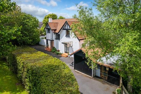 Photo of property in 2 Clifton Road, Hamilton Central, Hamilton, 3204