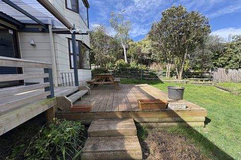 Photo of property in 1/54 Muritai Crescent, Havelock North, 4130