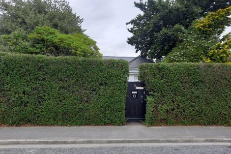 Photo of property in 56 Aikmans Road, Merivale, Christchurch, 8014