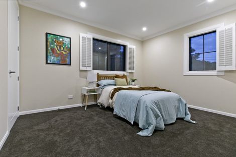 Photo of property in 11 Traffic Road, Greenhithe, Auckland, 0632