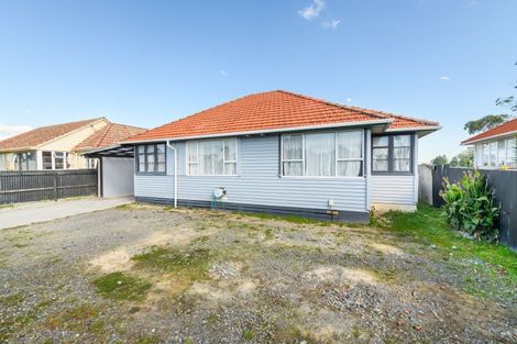 Photo of property in 30 Thames Street, Roslyn, Palmerston North, 4414