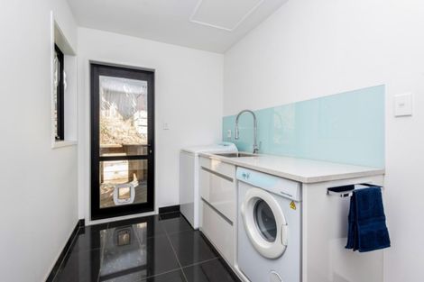 Photo of property in 43 Castleton Drive, Howick, Auckland, 2014