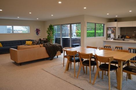 Photo of property in 109a Wairau Road, Oakura, 4314