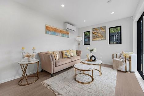 Photo of property in 13c Southview Place, Wattle Downs, Auckland, 2102