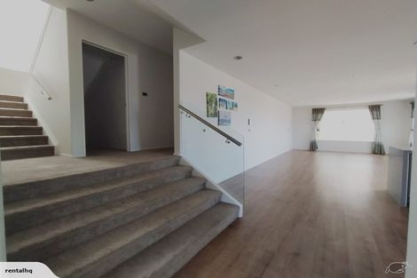 Photo of property in 14 Golden Morning Drive, Albany Heights, Auckland, 0632