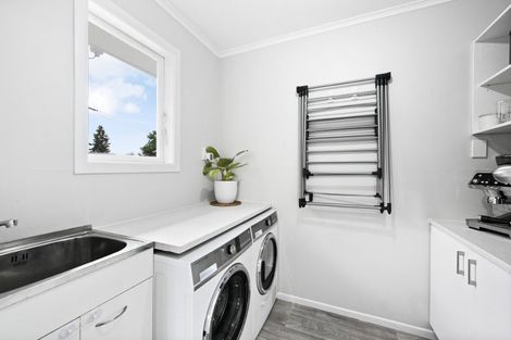 Photo of property in 82 Ranui Street, Dinsdale, Hamilton, 3204