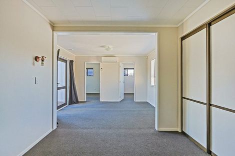 Photo of property in 11a Campbell Street, Havelock North, 4130