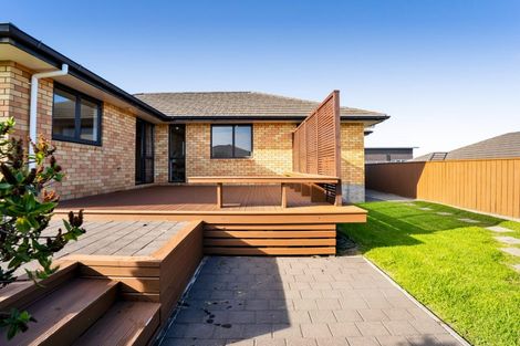 Photo of property in 8 Jules Crescent, Bell Block, New Plymouth, 4312
