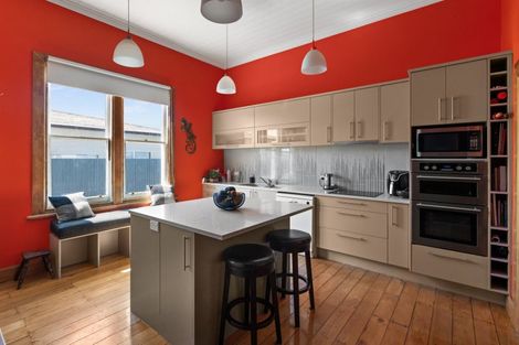 Photo of property in 24 Latham Street, Napier South, Napier, 4110