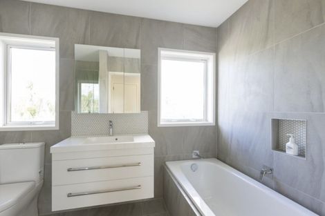 Photo of property in 61 Lawrence Road, Mangawhai, 0573