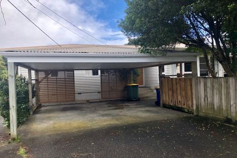 Photo of property in 2/41 Selwyn Crescent, Forrest Hill, Auckland, 0620