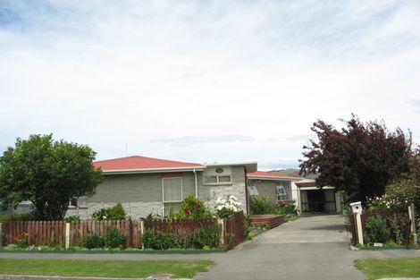 Photo of property in 16 Dunoon Place, Woolston, Christchurch, 8062