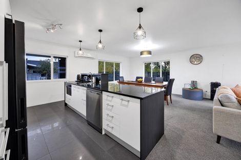 Photo of property in 92b Fairfield Road, Hawera, 4610