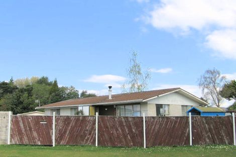 Photo of property in 8 Tania Crescent, Western Heights, Rotorua, 3015