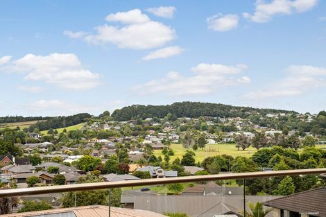 Photo of property in 14 Valley Heights Lane, Pukekohe, 2120