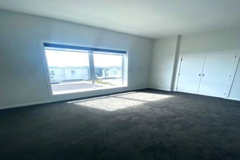 Photo of property in 30/30 Adventure Drive, Whitby, Porirua, 5024