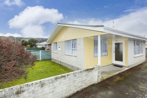 Photo of property in 1/48 Gibbons Street, Upper Hutt Central, Upper Hutt, 5018