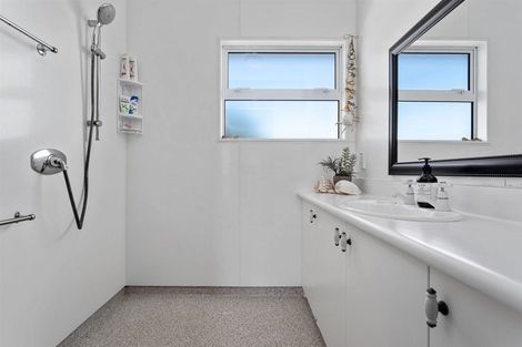 Photo of property in 302 Ocean Road, Ohope, 3121