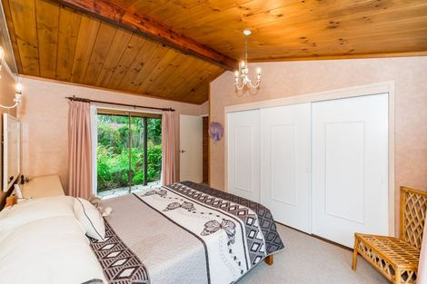 Photo of property in 9 Kohekohe Road, Waikanae, 5036