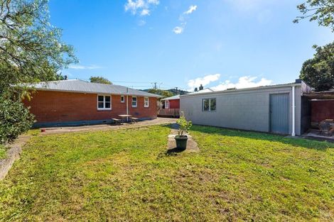 Photo of property in 666 Main Road North, Te Marua, Upper Hutt, 5018