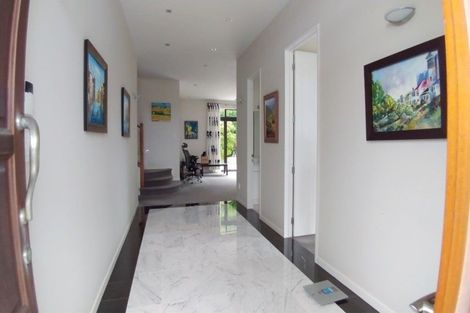 Photo of property in 17 Zara Court, Windsor Park, Auckland, 0632