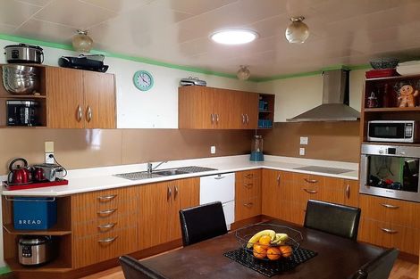 Photo of property in 65a Hakanoa Street, Huntly, 3700