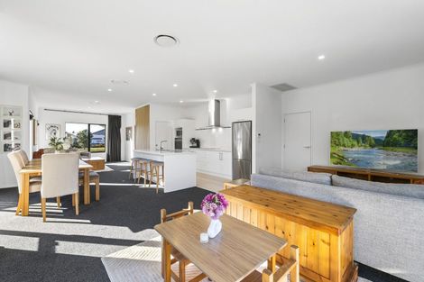 Photo of property in 7 Kotare Drive, Coastlands, Whakatane, 3120