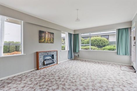 Photo of property in 1/318 Main North Road, Redwood, Christchurch, 8051