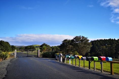 Photo of property in 66 Manu Drive, Kaiwaka, 0573