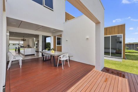 Photo of property in 33 Roy Hilton Drive, Flagstaff, Hamilton, 3210