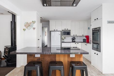 Photo of property in 45 De Lautour Road, Inner Kaiti, Gisborne, 4010