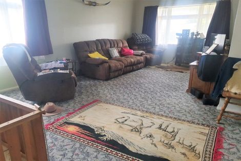 Photo of property in 43 Gordon Street, Dannevirke, 4930