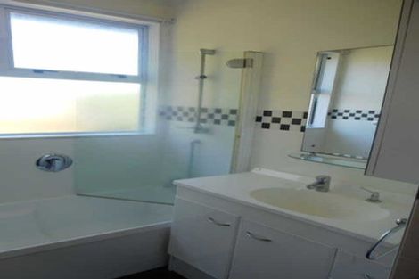 Photo of property in 6 Whakawhiti Street, Marfell, New Plymouth, 4310