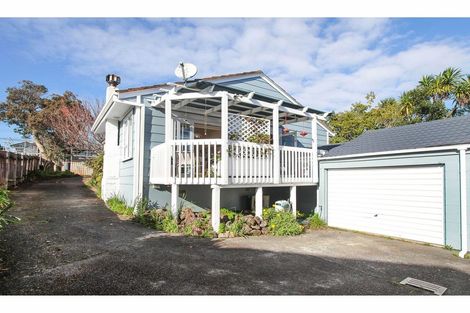 Photo of property in 1/162 Deep Creek Road, Torbay, Auckland, 0630