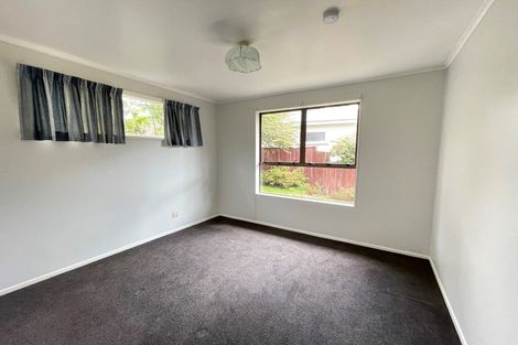 Photo of property in 90 Cliff View Drive, Green Bay, Auckland, 0604