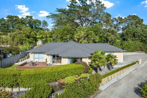 Photo of property in 30 Schnapper Rock Road, Schnapper Rock, Auckland, 0632