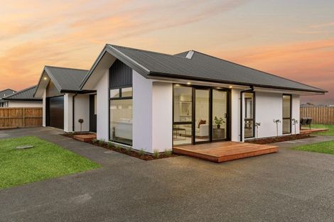 Photo of property in 1 Weld Lane, Amberley, 7410