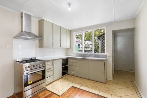 Photo of property in 1/28 Ribble Street, Island Bay, Wellington, 6023