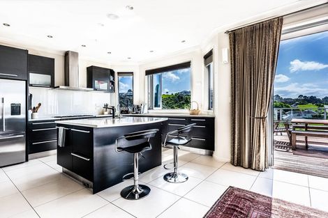 Photo of property in 64 Balboa Drive, Matakatia, Whangaparaoa, 0930