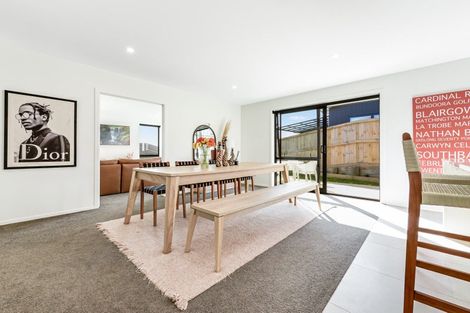 Photo of property in 16 North Ridge Drive, Rototuna North, Hamilton, 3210